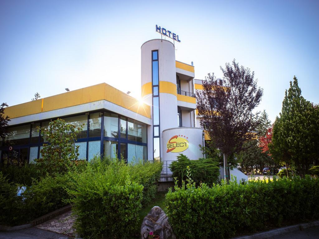 Hotel Select Atessa Exteriör bild