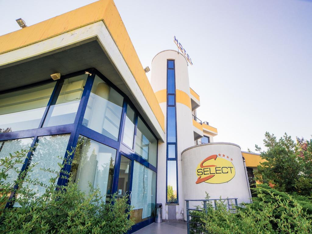 Hotel Select Atessa Exteriör bild